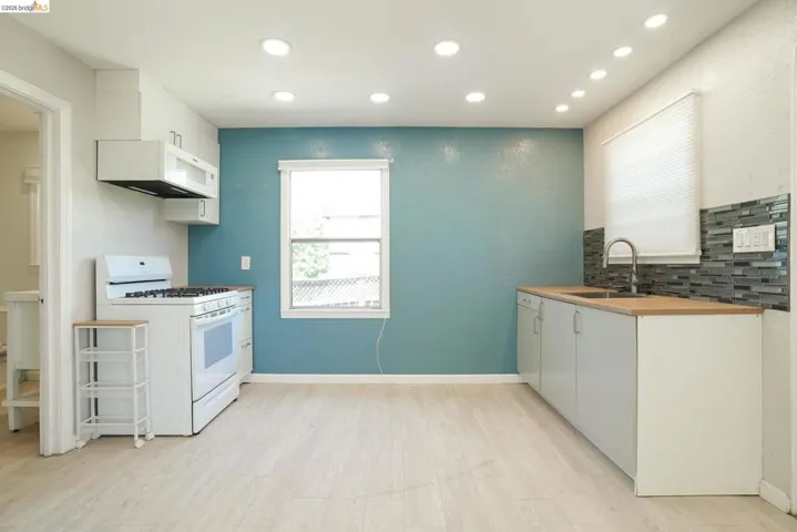 811 E 6th Street, Benicia, California 94510