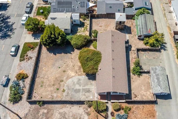 811 E 6th Street, Benicia, California 94510