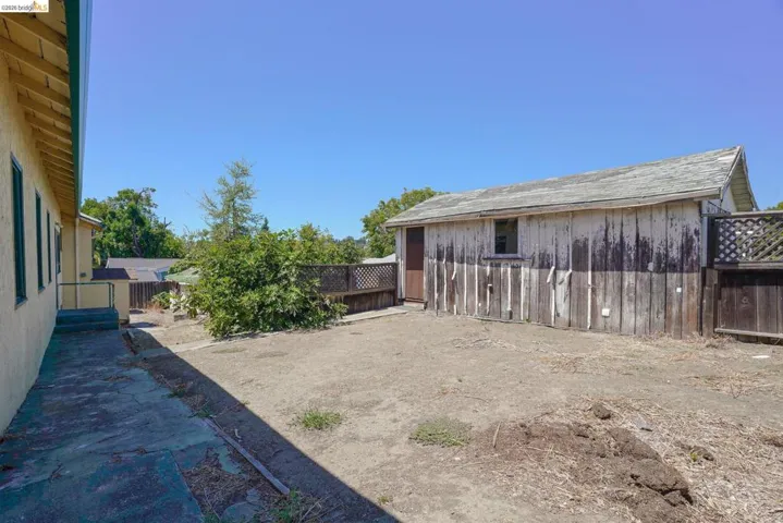 811 E 6th Street, Benicia, California 94510
