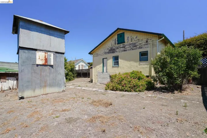 811 E 6th Street, Benicia, California 94510