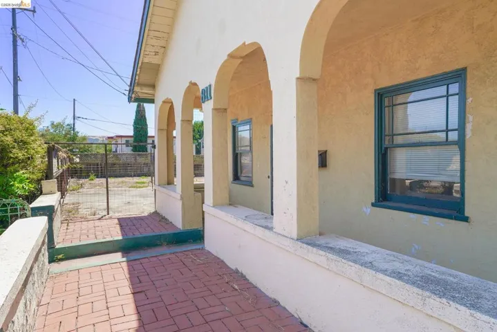 811 E 6th Street, Benicia, California 94510