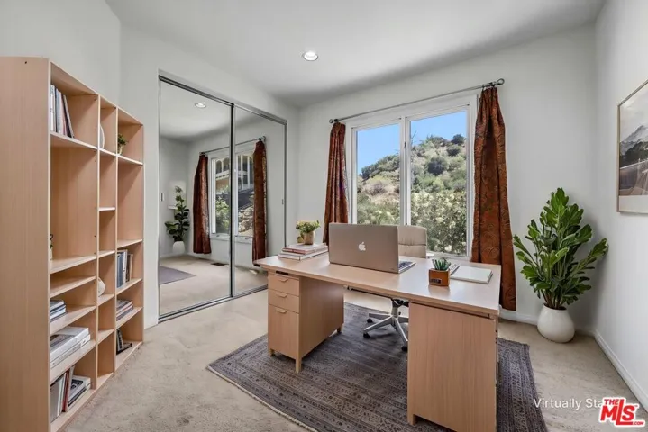 6852 Woody Trail, Los Angeles, California 90068