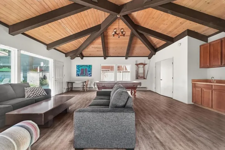201 Flynn Avenue 16, Mountain View, California 94043