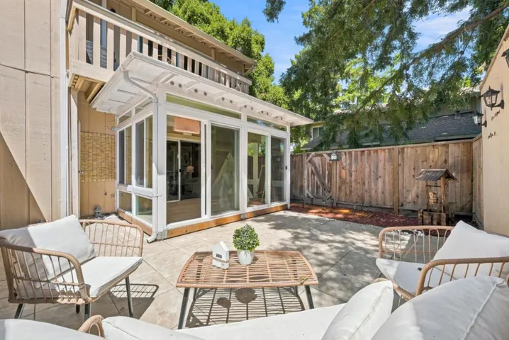 201 Flynn Avenue 16, Mountain View, California 94043