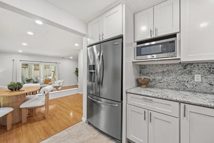 201 Flynn Avenue 16, Mountain View, California 94043
