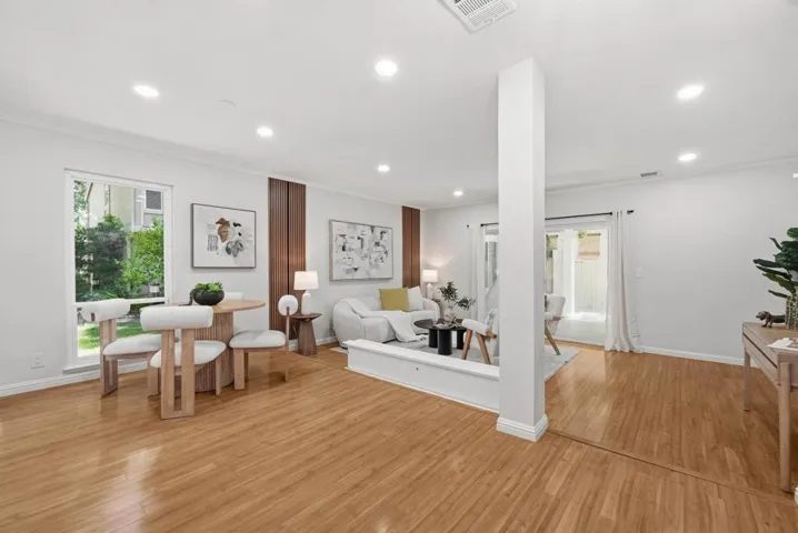 201 Flynn Avenue 16, Mountain View, California 94043