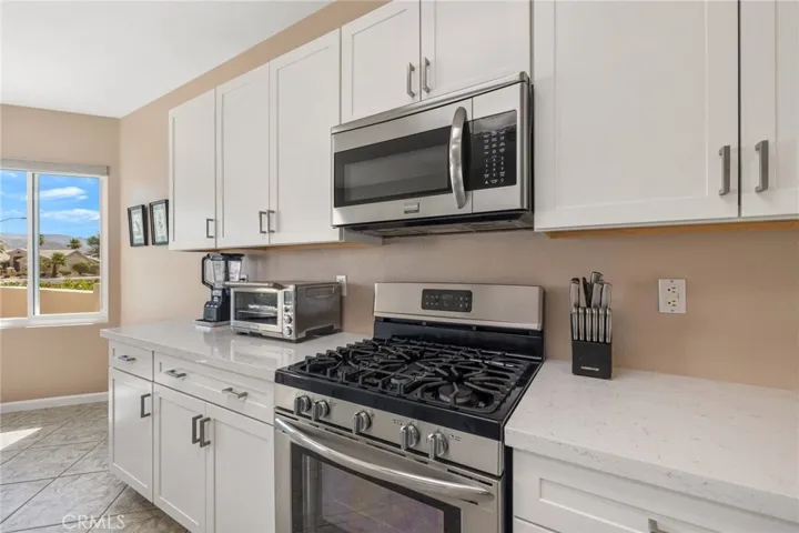 39371 Blossom, Palm Desert, California 92211