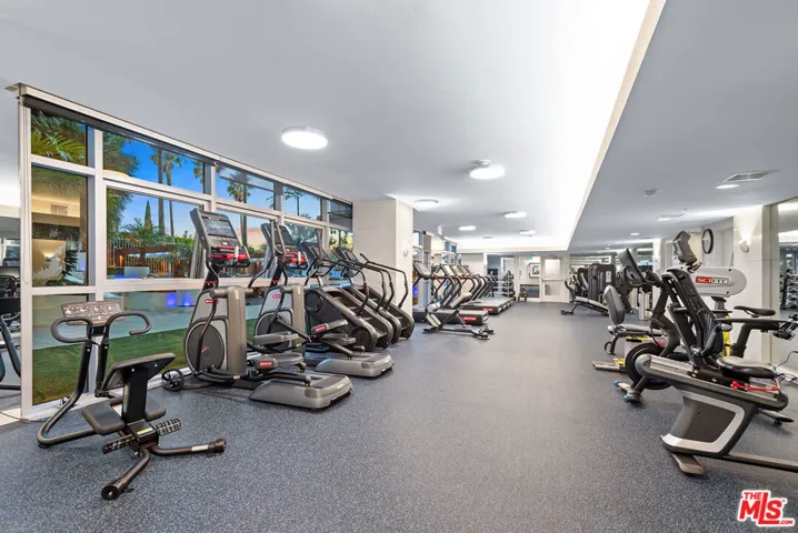13700 Marina Pointe Drive 627, Marina Del Rey, California 90292