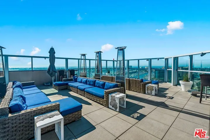 13700 Marina Pointe Drive 627, Marina Del Rey, California 90292