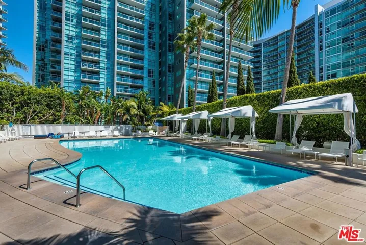 13700 Marina Pointe Drive 627, Marina Del Rey, California 90292