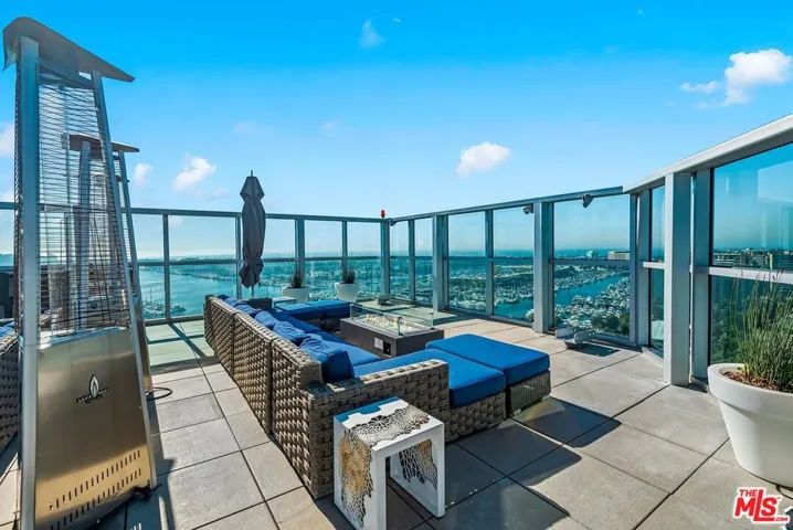 13700 Marina Pointe Drive 627, Marina Del Rey, California 90292