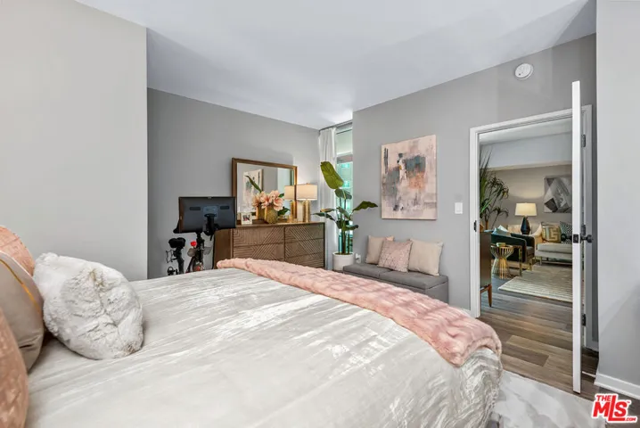 13700 Marina Pointe Drive 627, Marina Del Rey, California 90292