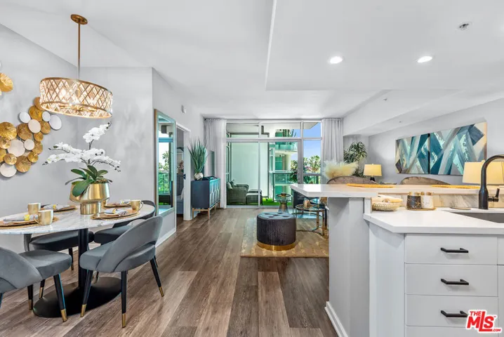 13700 Marina Pointe Drive 627, Marina Del Rey, California 90292