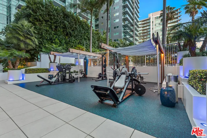 13700 Marina Pointe Drive 627, Marina Del Rey, California 90292