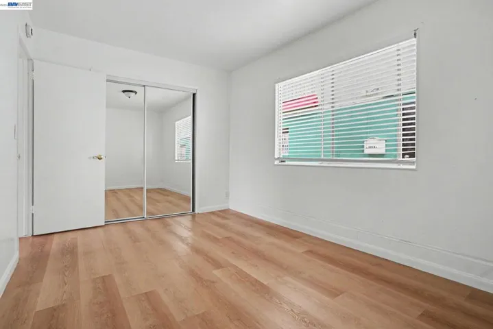 1110 Buena Vista, Alameda, California 94501