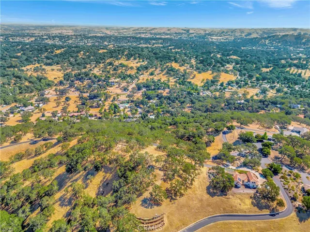 6452 Alta Pradera, Atascadero, California 93422