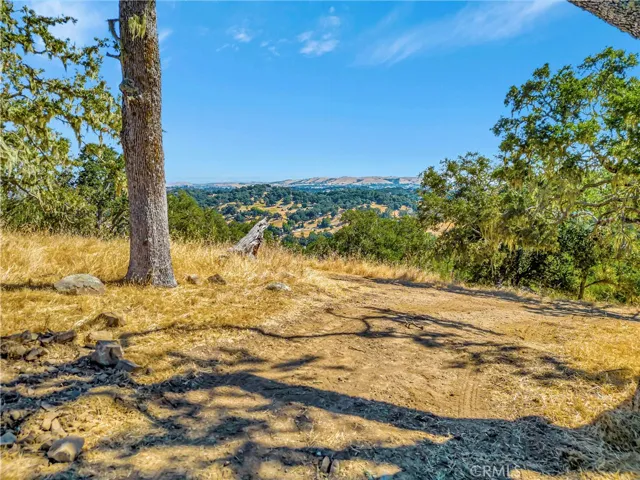 6452 Alta Pradera, Atascadero, California 93422