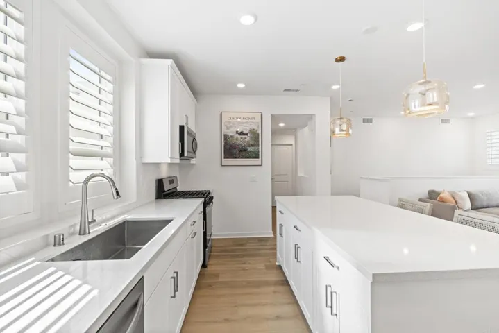 14419 Segal Way, San Diego, California 92126