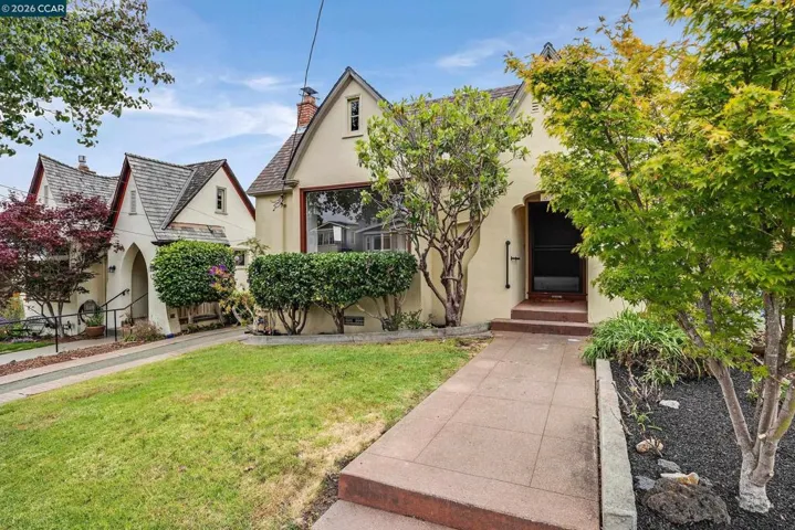 616 Curtis St, Albany, California 94706