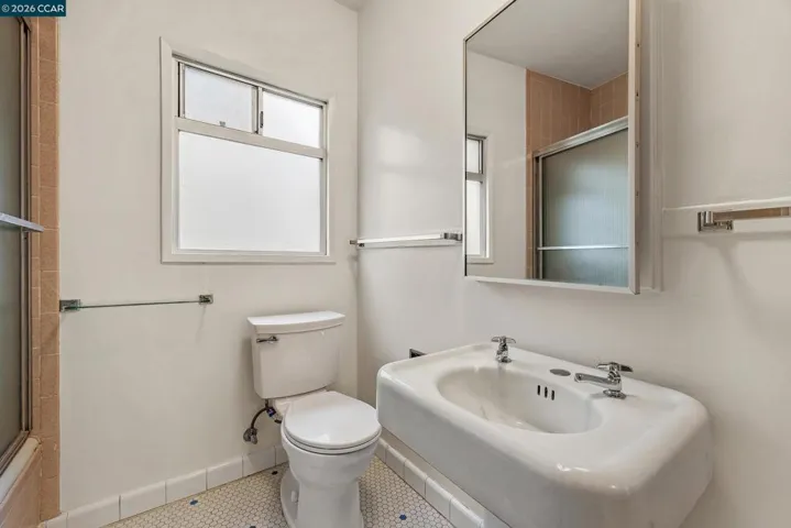 616 Curtis St, Albany, California 94706