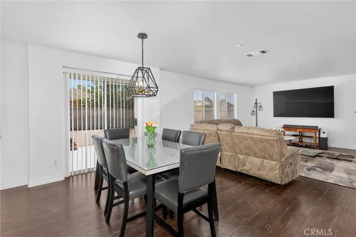 15559 Skylark Avenue, Fontana, California 92336