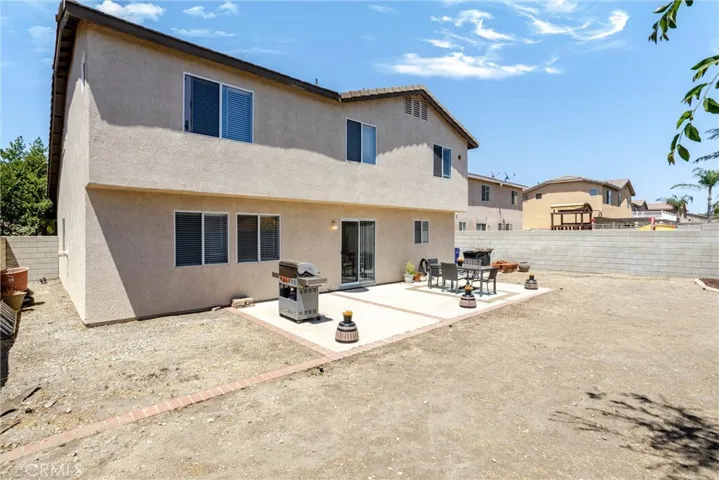 15559 Skylark Avenue, Fontana, California 92336