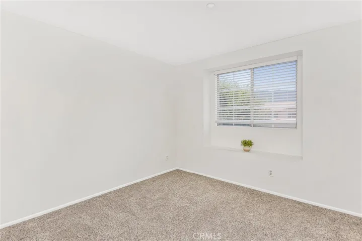 15559 Skylark Avenue, Fontana, California 92336