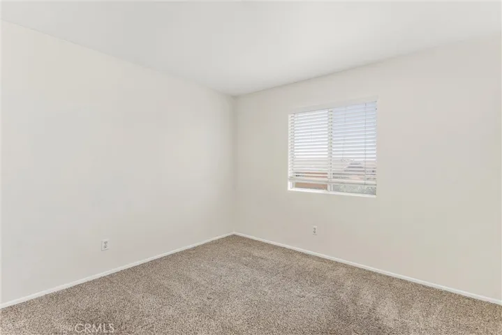 15559 Skylark Avenue, Fontana, California 92336