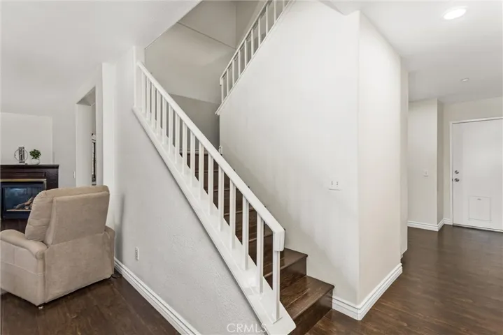 15559 Skylark Avenue, Fontana, California 92336
