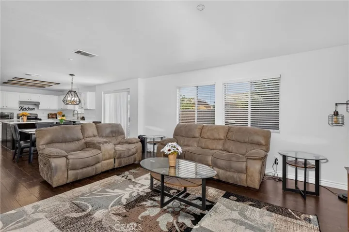 15559 Skylark Avenue, Fontana, California 92336