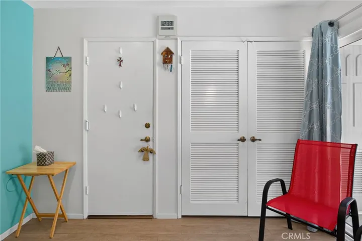 laundry indoors, but can move to garage easily