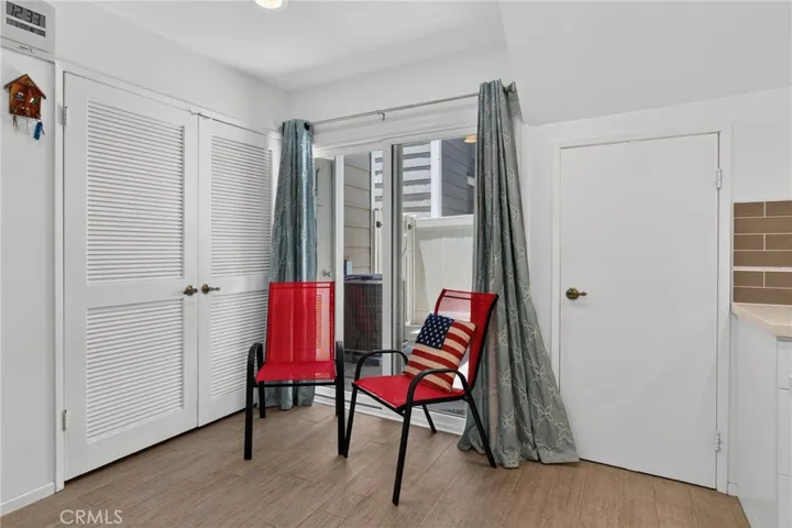 laundry indoors, but can move to garage easily