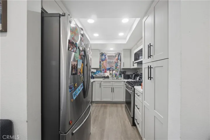 9864 California Avenue 18, South Gate, California 90280