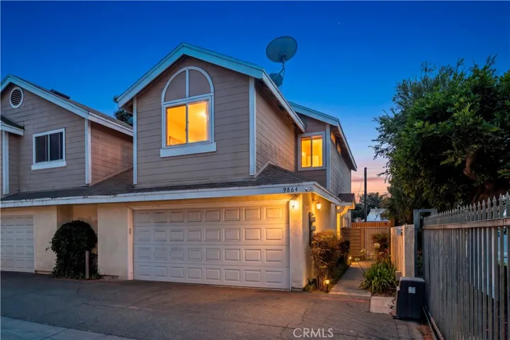 9864 California Avenue 18, South Gate, California 90280