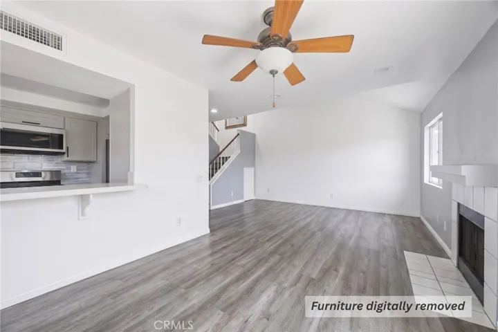 9864 California Avenue 18, South Gate, California 90280