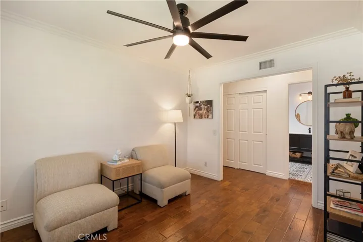 Bedroom 2/Den