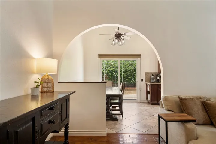 LR to Kitchen