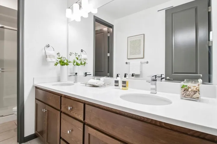 Bath 1