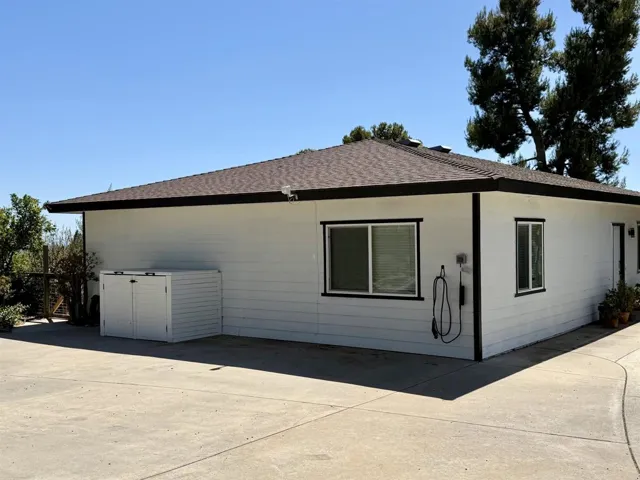 1097 Camino Alisos, Fallbrook, California 92028