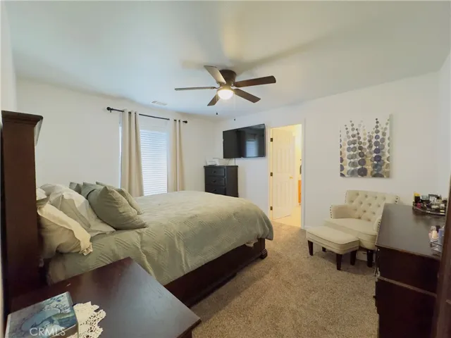 1009 S Elverta Street, Visalia, California 93292