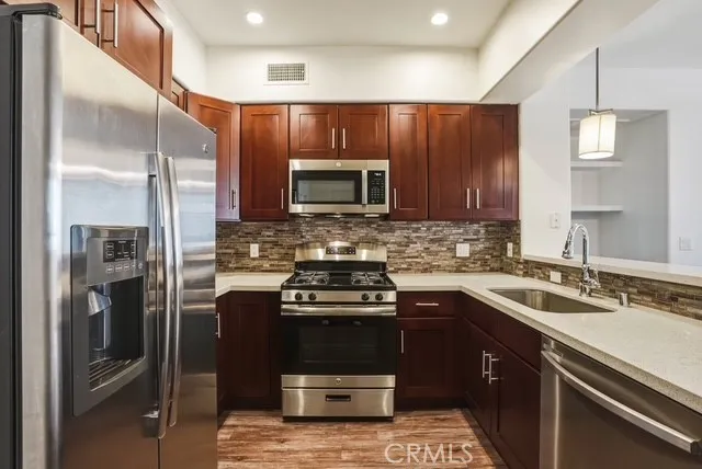 24595 Town Center Drive 3305, Valencia, California 91355