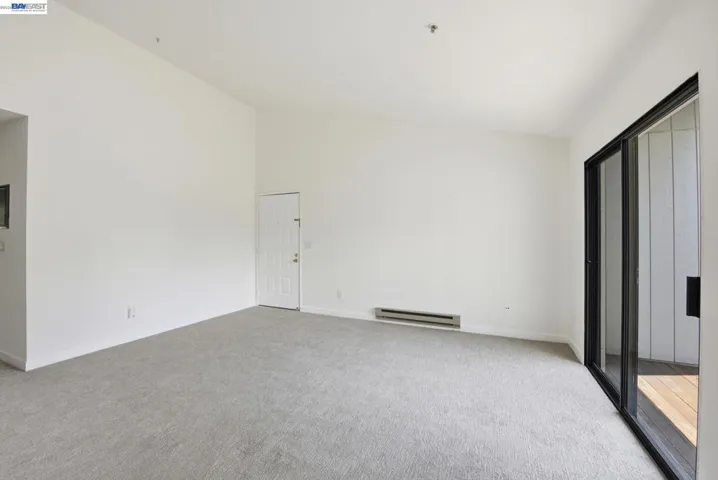 37482 Parish Cir 19f, Fremont, California 94536