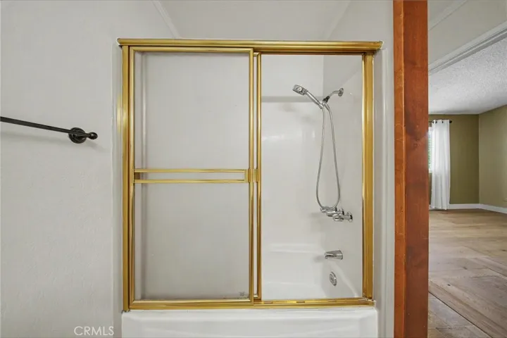 Primary Bathroom Shower/Bath