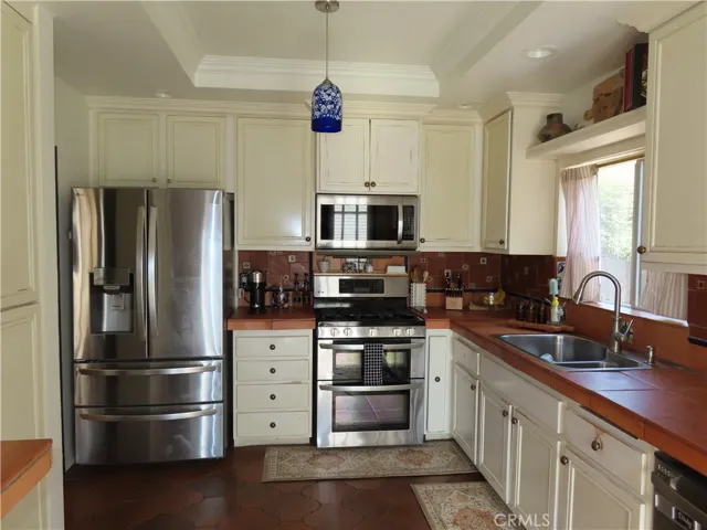 2421 French, Santa Ana, California 92706