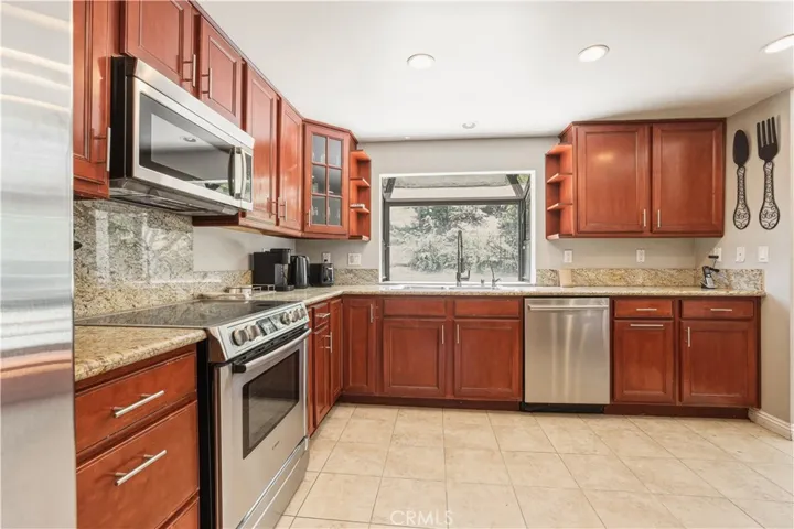 11841 Laughton, Porter Ranch, California 91326