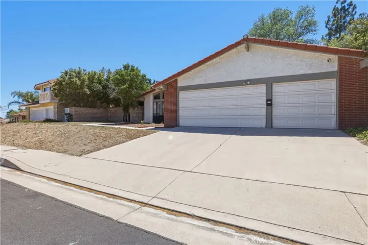 11841 Laughton, Porter Ranch, California 91326