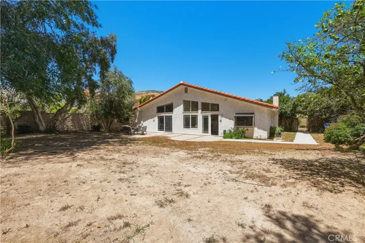 11841 Laughton, Porter Ranch, California 91326