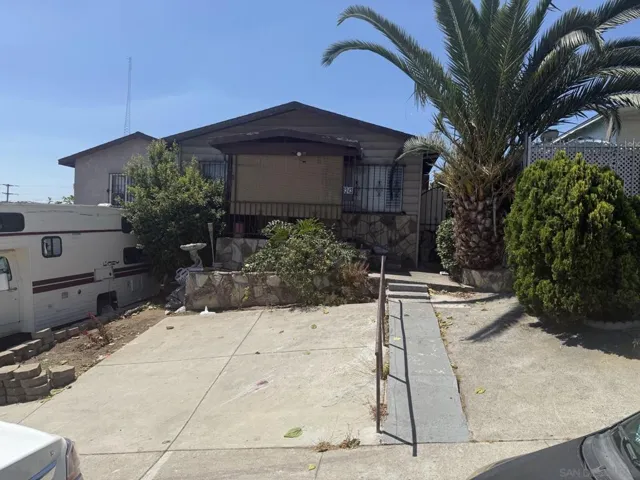 3243 Logan Ave, San Diego, California 92113