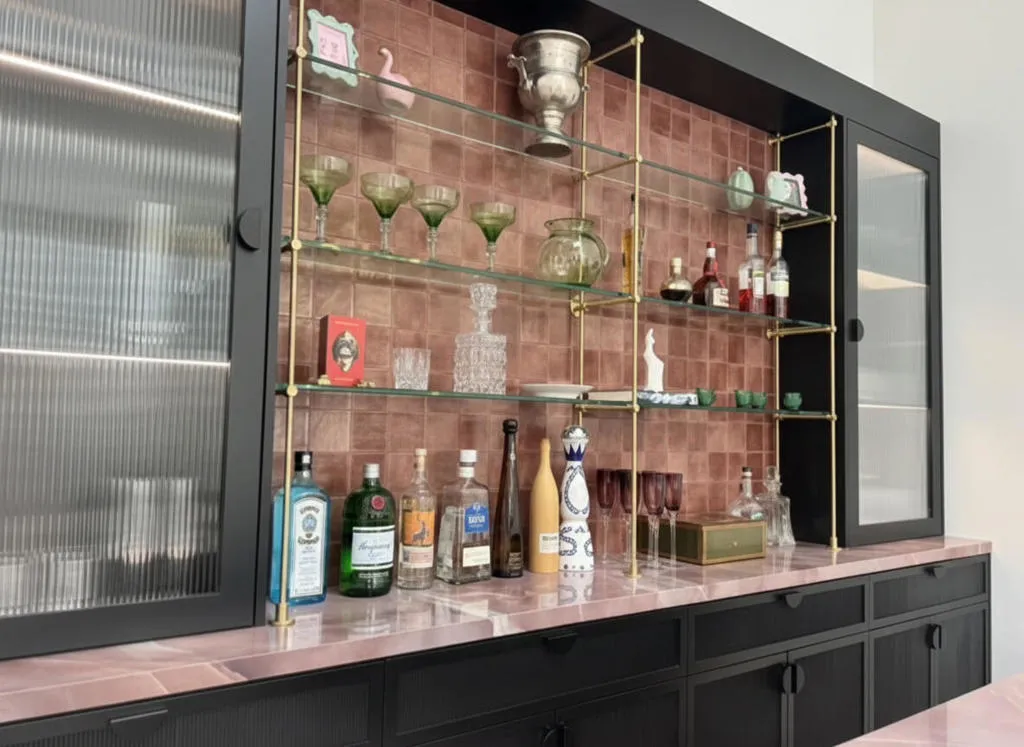 Entertainment Bar Area