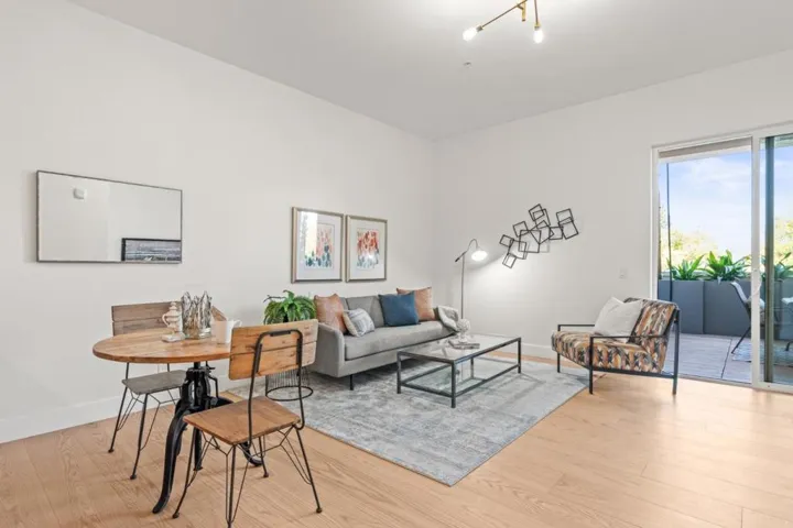 4115 El Camino Real, Palo Alto, California 94306